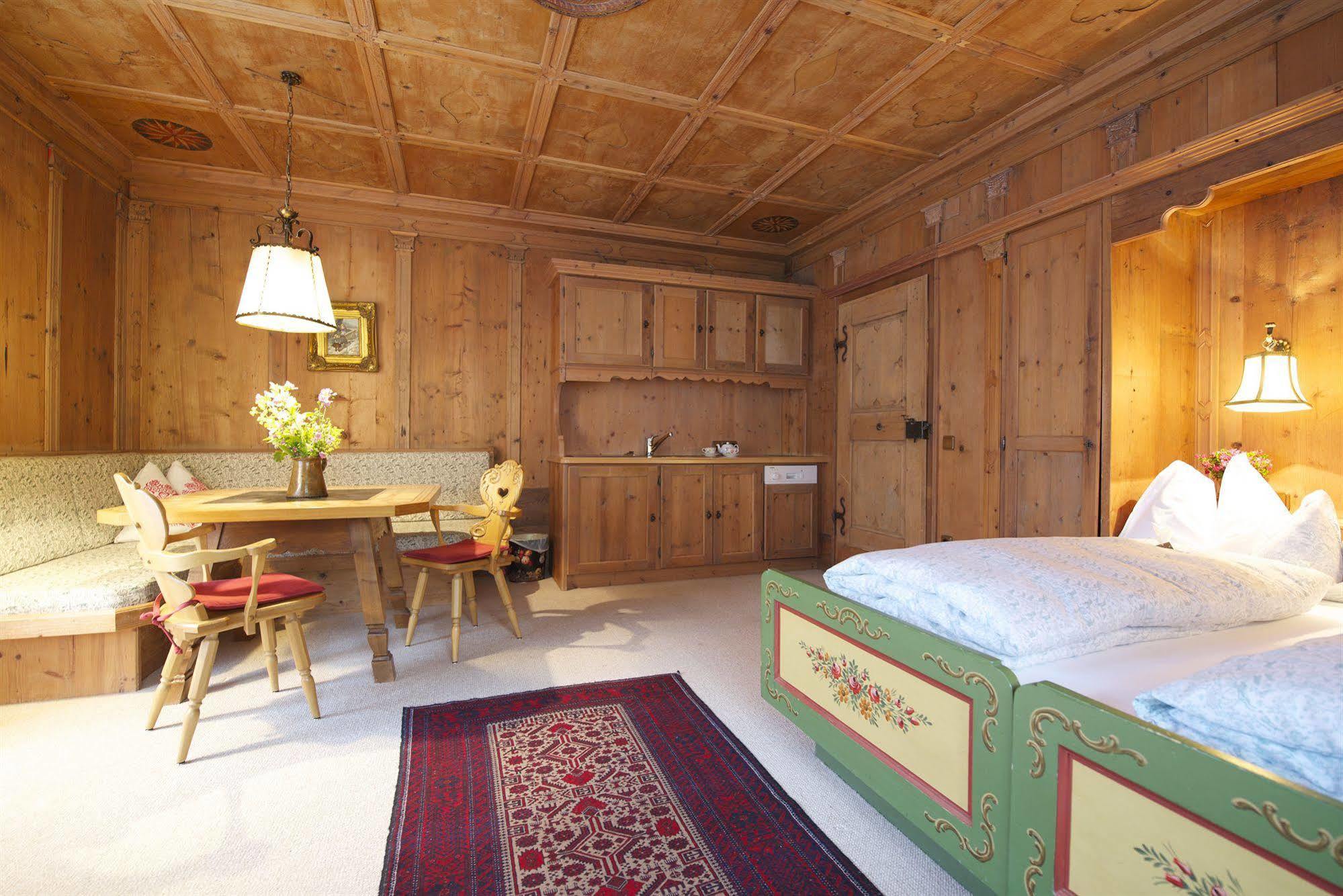 Das Bergschloessl - Very Special Sankt Anton am Arlberg Ngoại thất bức ảnh